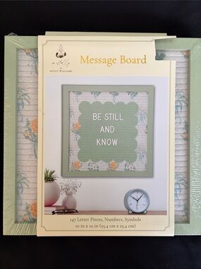 Message Board by Holly Williams - Mint Green Floral
